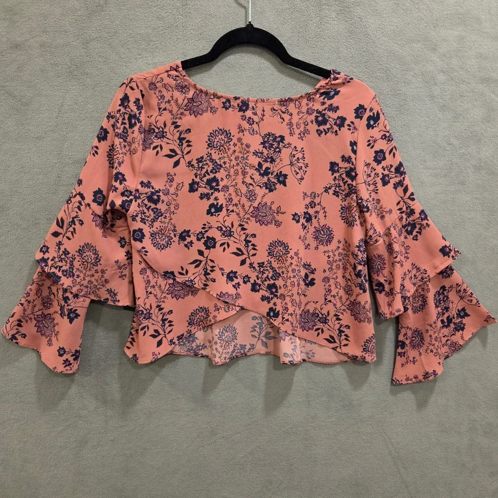 Liberty Love Floral Blouse Women's Size Small Boho Bell‎ Sleeve Ruffle Cottage